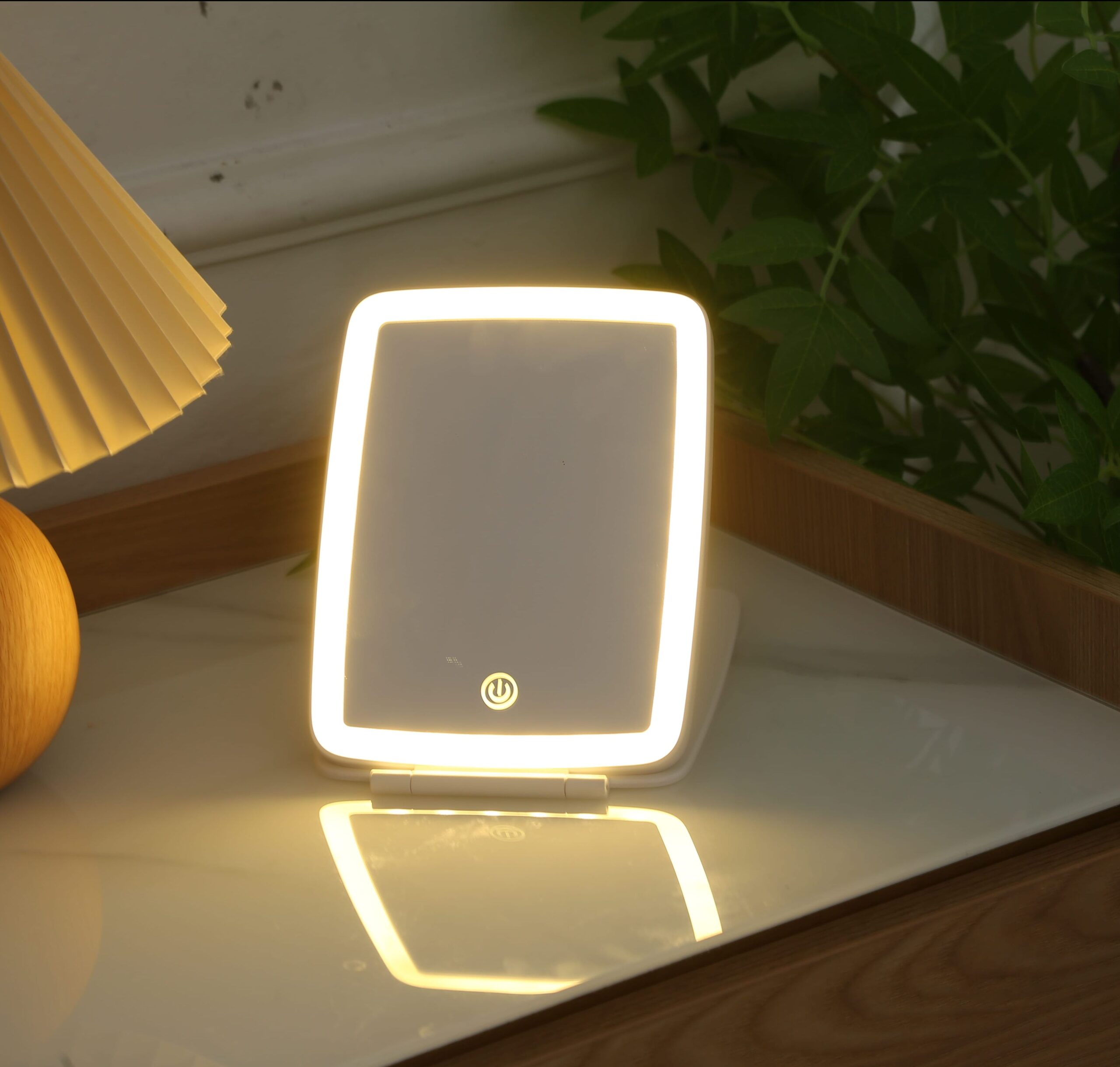 KW010S Foldable Portable Pocket Mirror