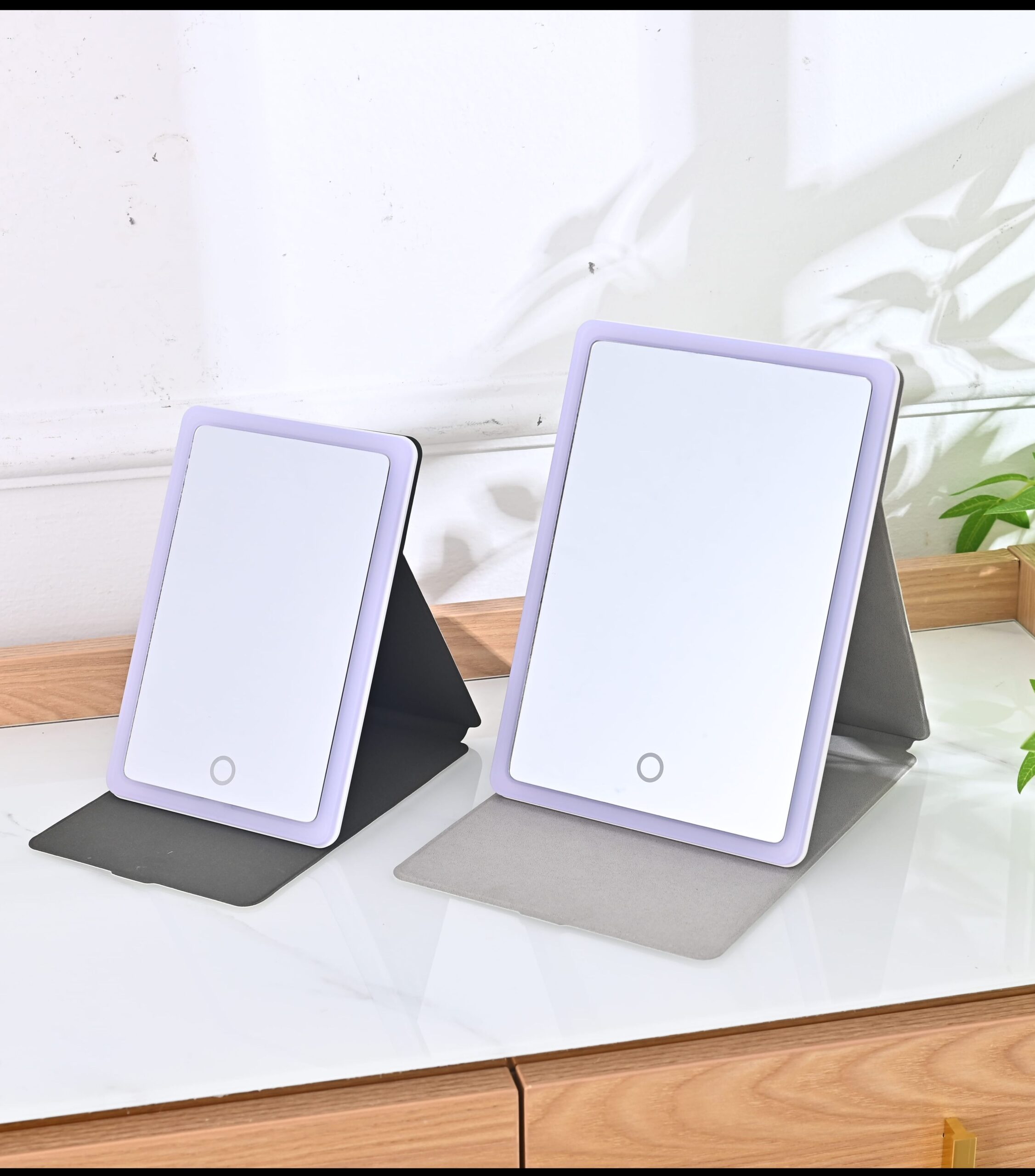 KW063 XL Foldable Portable Pocket Mirror with PU Case - 图片 2