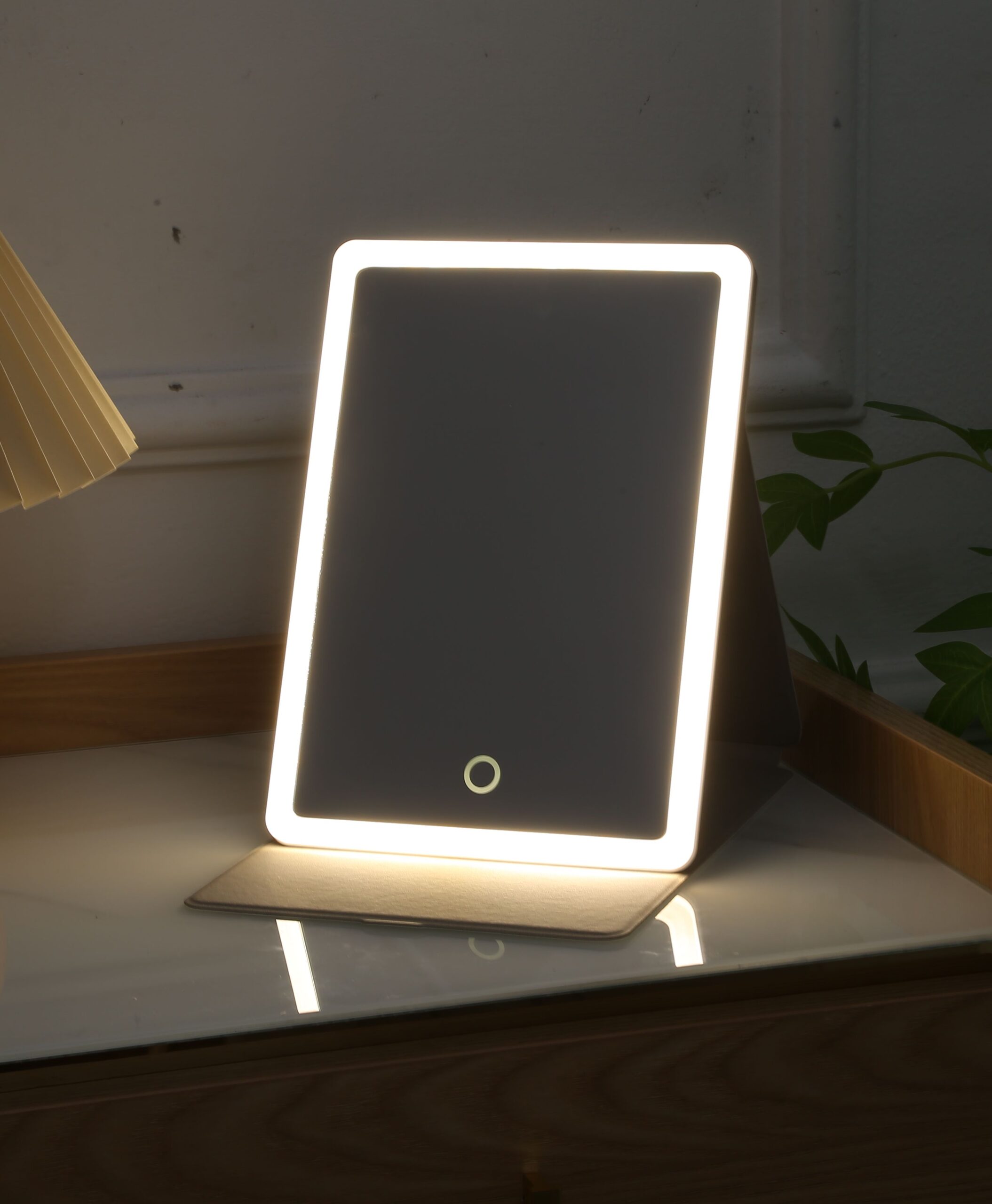 KW063S Foldable Portable Pocket Mirror with PU Case - 图片 12